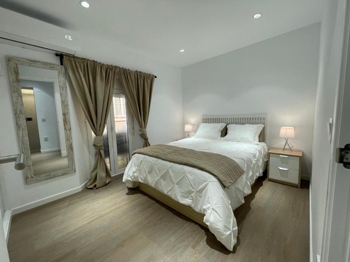 Apartamento Nebro Estrella Cádiz Kültér fotó